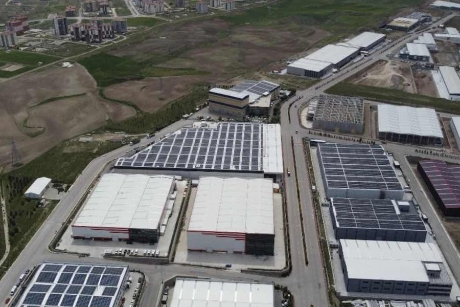 ASO 2.OSB'de tam faturalı 10.500 m² kapalı alanlı sıfır fabrika