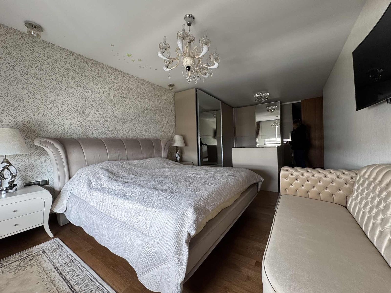 BEYSU KONAKLARINDA LÜKS, EŞYALI 4+2 KİRALIK DAİRE — 2